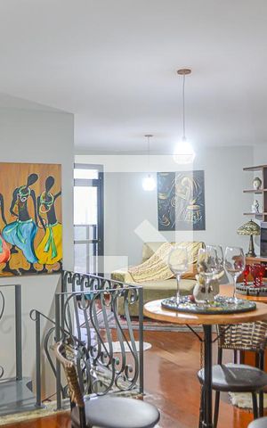 Apartamento à venda com 250m², 4 quartos e 3 vagas Apartamento à venda com 250m², 4 quartos e 3 vagasSala
