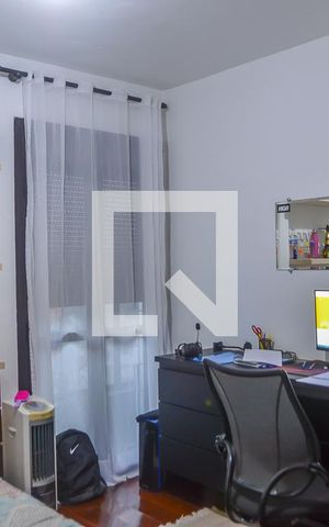 Apartamento à venda com 250m², 4 quartos e 3 vagas Apartamento à venda com 250m², 4 quartos e 3 vagasQuarto 2