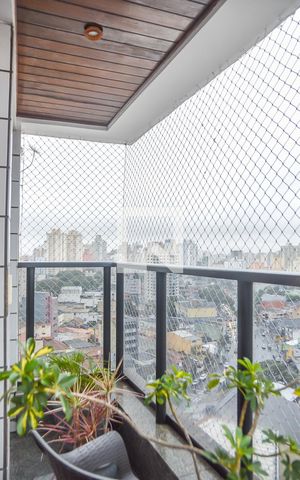 Apartamento à venda com 250m², 4 quartos e 3 vagas Apartamento à venda com 250m², 4 quartos e 3 vagasSacada