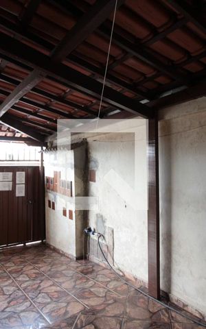 Casa à venda com 88m², 3 quartos e 3 vagasGaragem
