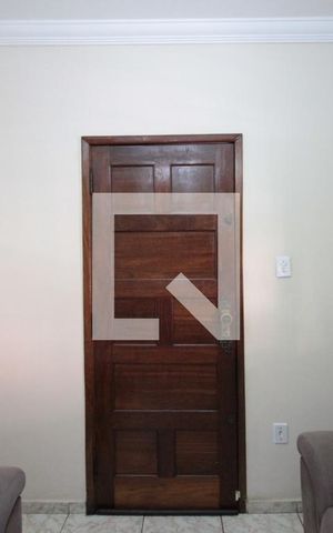 Casa à venda com 88m², 3 quartos e 3 vagasSala