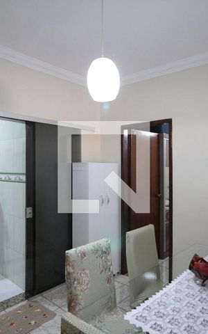 Casa à venda com 88m², 3 quartos e 3 vagasCopa