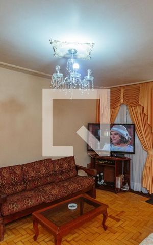 Casa à venda com 217m², 5 quartos e 4 vagasSala 