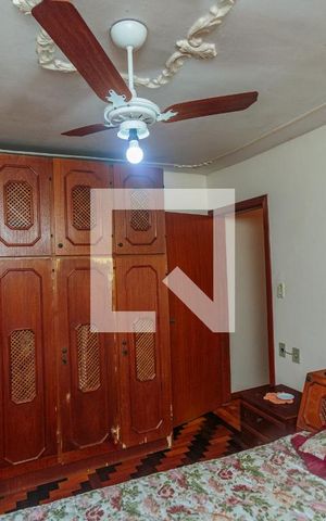 Casa à venda com 217m², 5 quartos e 4 vagasQuarto 3