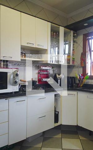 Casa à venda com 270m², 4 quartos e 4 vagasCozinha