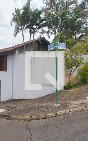 Casa à venda com 270m², 4 quartos e 4 vagasFachada da Casa