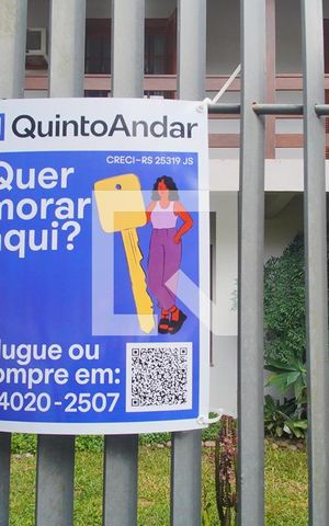 Casa à venda com 270m², 4 quartos e 4 vagasFachada da Casa