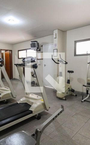 Apartamento à venda com 100m², 3 quartos e 2 vagas Apartamento à venda com 100m², 3 quartos e 2 vagasAcademia