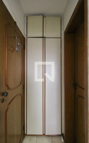 Apartamento à venda com 100m², 3 quartos e 2 vagas Apartamento à venda com 100m², 3 quartos e 2 vagasSuíte 1