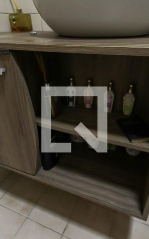Apartamento à venda com 100m², 3 quartos e 2 vagas Apartamento à venda com 100m², 3 quartos e 2 vagasBanheiro Social
