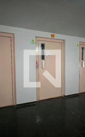 Apartamento para alugar com 70m², 3 quartos e 1 vaga Apartamento para alugar com 70m², 3 quartos e 1 vagaElevadores
