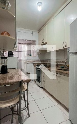 Apartamento para alugar com 70m², 3 quartos e 1 vaga Apartamento para alugar com 70m², 3 quartos e 1 vagaCozinha