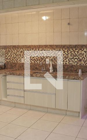 Casa à venda com 150m², 3 quartos e 2 vagasCozinha