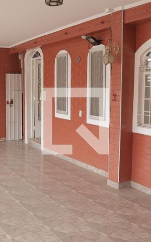 Casa à venda com 150m², 3 quartos e 2 vagasGaragem