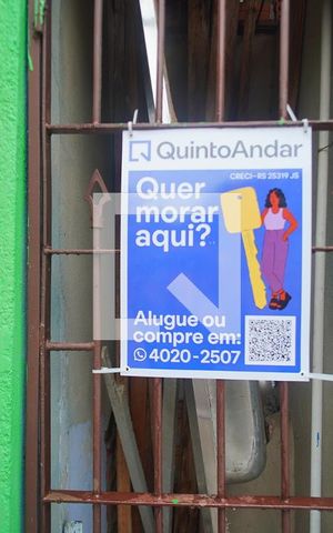 Casa à venda com 100m², 3 quartos e 1 vagaFachada