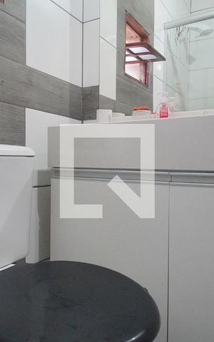 Casa à venda com 100m², 3 quartos e 1 vagaBanheiro da Suíte