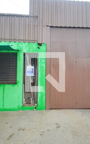 Casa à venda com 100m², 3 quartos e 1 vagaFachada