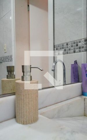 Casa à venda com 100m², 3 quartos e 1 vagaBanheiro - torneira