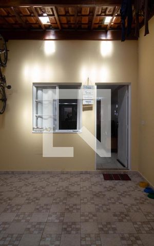 Casa de condomínio à venda com 55m², 2 quartos e 1 vaga Casa de condomínio à venda com 55m², 2 quartos e 1 vagaGaragem
