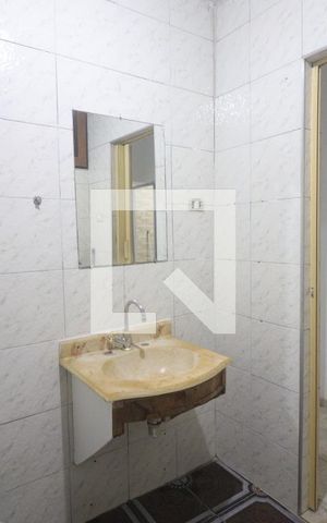 Casa para alugar com 45m², 1 quarto e sem vagaBanheiro 