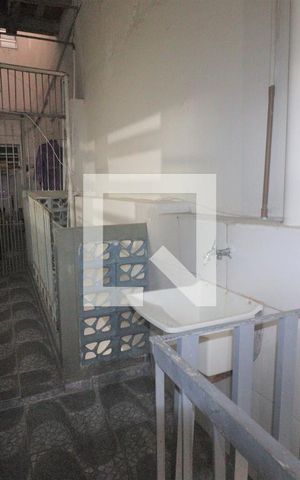 Casa para alugar com 45m², 1 quarto e sem vagaÁrea de Serviço