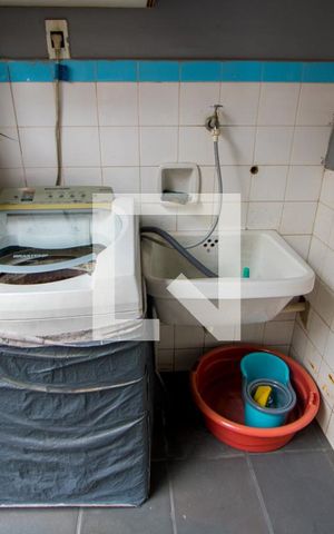 Casa à venda com 271m², 3 quartos e 4 vagasÁrea de serviço