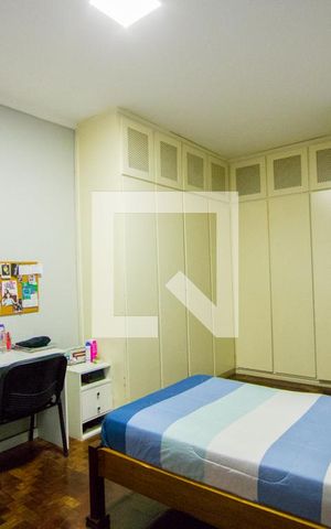 Casa à venda com 271m², 3 quartos e 4 vagasQuarto 1