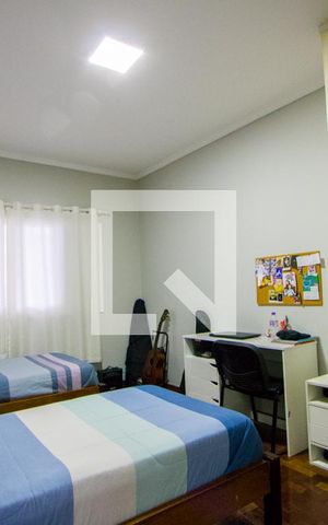 Casa à venda com 271m², 3 quartos e 4 vagasQuarto 1
