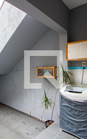 Casa à venda com 271m², 3 quartos e 4 vagasÁrea de serviço