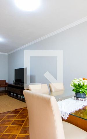 Casa à venda com 271m², 3 quartos e 4 vagasSala