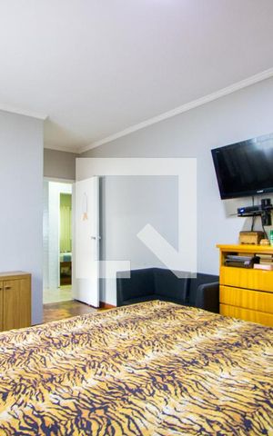 Casa à venda com 271m², 3 quartos e 4 vagasQuarto 2 - Suíte