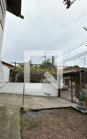 Casa à venda com 220m², 4 quartos e 5 vagasPátio 