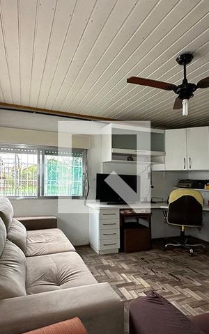 Casa à venda com 220m², 4 quartos e 5 vagasSala 1