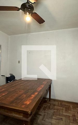 Casa à venda com 220m², 4 quartos e 5 vagasSala 2