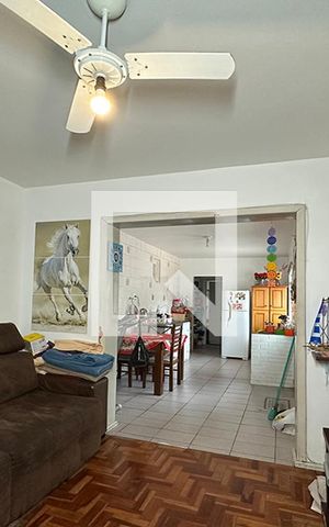 Casa à venda com 220m², 4 quartos e 5 vagasSala 3