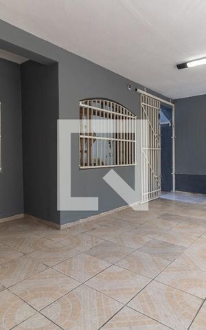 Casa à venda com 425m², 3 quartos e 2 vagas Casa à venda com 425m², 3 quartos e 2 vagasGaragem