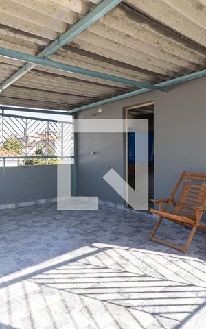 Casa à venda com 425m², 3 quartos e 2 vagas Casa à venda com 425m², 3 quartos e 2 vagasTerraço