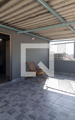 Casa à venda com 425m², 3 quartos e 2 vagas Casa à venda com 425m², 3 quartos e 2 vagasTerraço