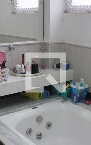 Apartamento à venda com 160m², 3 quartos e 1 vagaBanheiro da Suíte
