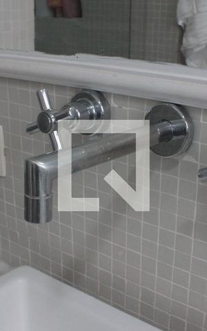 Apartamento à venda com 160m², 3 quartos e 1 vagaDetalhe do Banheiro da Suite
