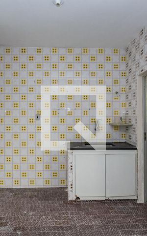 Casa para alugar com 47m², 1 quarto e sem vaga Casa para alugar com 47m², 1 quarto e sem vagaCozinha