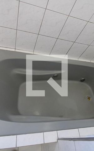 Apartamento à venda com 112m², 3 quartos e 2 vagasDetalhe do banheiro da suíte 