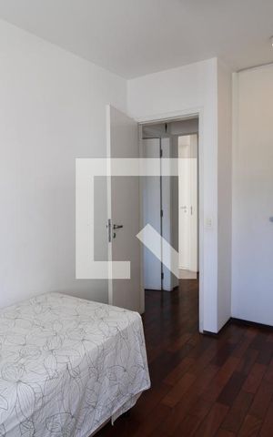 Apartamento à venda com 112m², 3 quartos e 2 vagasQuarto 1 - Armários