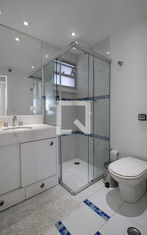 Apartamento à venda com 112m², 3 quartos e 2 vagasBanheiro social 