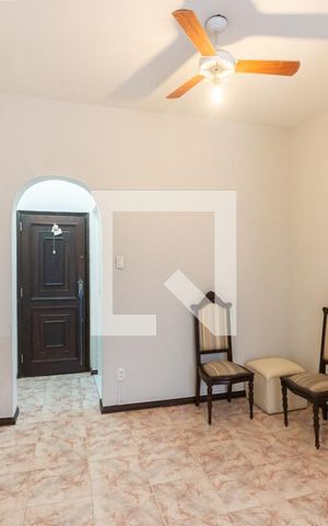 Apartamento para alugar com 78m², 2 quartos e sem vagaSala