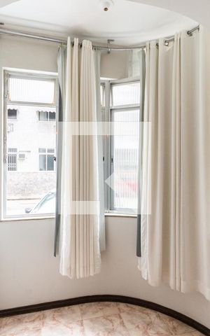 Apartamento para alugar com 78m², 2 quartos e sem vagaSala