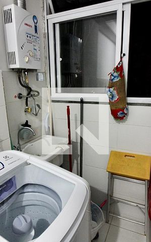 Apartamento à venda com 47m², 2 quartos e sem vaga Apartamento à venda com 47m², 2 quartos e sem vagaÁrea de Serviço