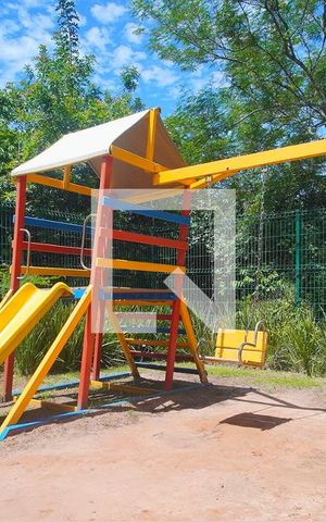 Apartamento à venda com 40m², 2 quartos e 1 vaga Apartamento à venda com 40m², 2 quartos e 1 vagaÁrea comum - Playground