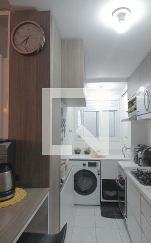 Apartamento à venda com 65m², 2 quartos e 1 vagaCozinha e Área de Serviço