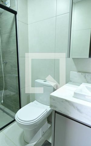 Apartamento para alugar com 69m², 2 quartos e 1 vaga Apartamento para alugar com 69m², 2 quartos e 1 vagaBanheiro
